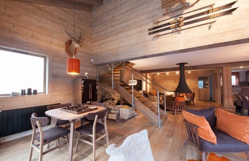 Meribel Ski Chalet | Chalet le Bonheur luxurious chalet with hammam