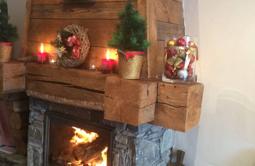 Champagny-en-Vanoise Ski Chalet | Chalet Le Gaulois sleeps 16With sauna