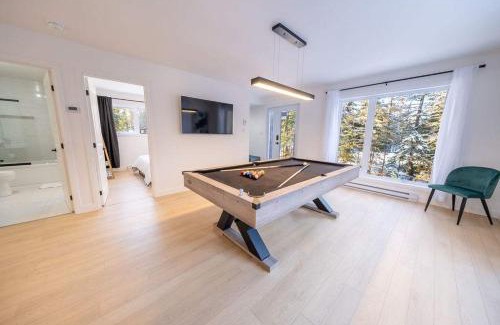 Shannon Ski Chalet | Chalet Le Mysa Spa & Great Comfort