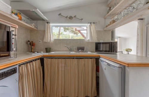 Saint-Auban Apartment | Chalet 'Le Nid Douillet Havre De Paix' with Mountain View, Shared Garden and Wi-Fi