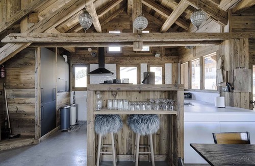 Villard-Reculas Ski Chalet | CHALET LE PERCHOIR, ski in ski out, spa, sauna, fitness,