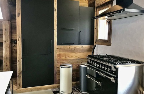 Villard-Reculas Ski Chalet | CHALET LE PERCHOIR, ski in ski out, spa, sauna, fitness,