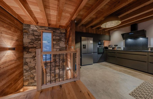 La Salle-les-Alpes Ski Chalet | Chalet Le Refuge