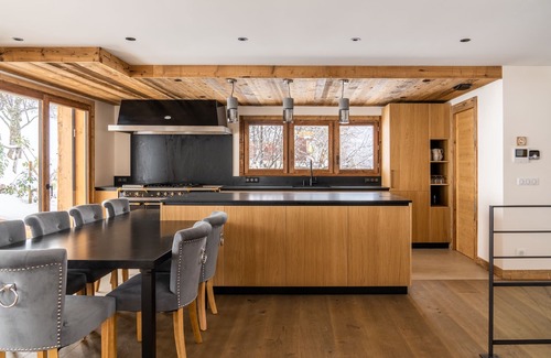 Courchevel Ski Chalet | Chalet Les Cochettes Courchevel with swimming pool 12 people