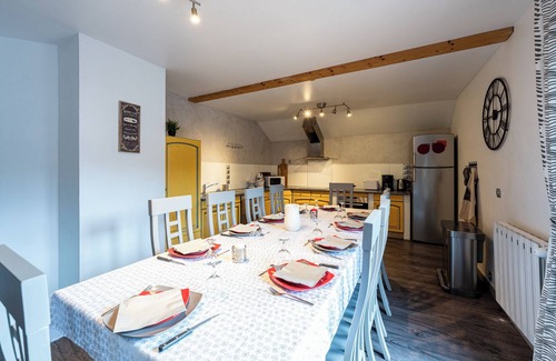 Valloire Ski Chalet | Chalet 'Les Églantiers' with Mountain View, Private Garden and Wi-Fi