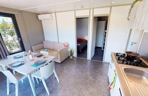 Lourmarin Ski Chalet | Chalet Luberon - 35m2 - 2 bedrooms + Jacuzzi 4 people