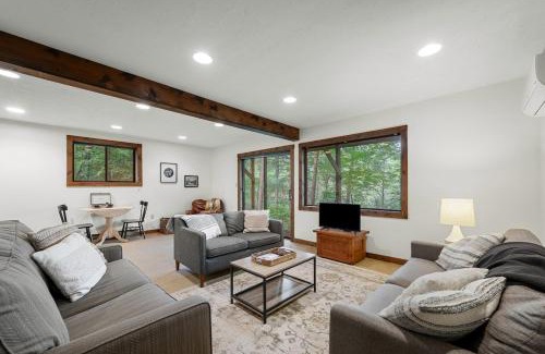 Basye Ski Chalet | Chalet Malm - Treetop Mountain Cabin