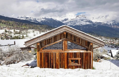 Combloux Ski Chalet | Chalet 'Mazot Des Aravis' with Mountain View, Private Terrace and Private Garden