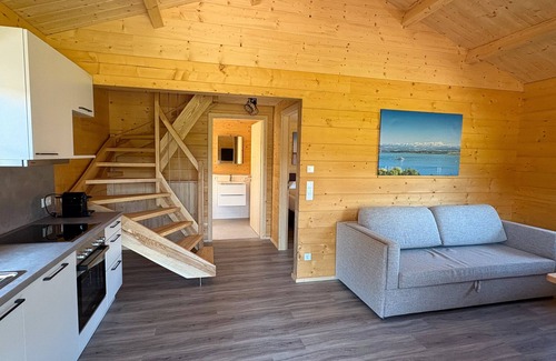 Stockach House | Chalet 'Morgentau' with Private Terrace and Wi-Fi
