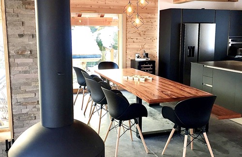 Montgenevre Ski Chalet | CHALET NAÏGA, new, design, panoramic view and SPA, 15p, village.