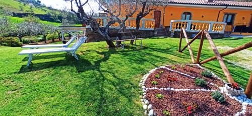 Silvi Bed & Breakfast | Chalet negli ulivi