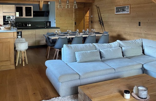 Les Deux Alpes Ski Chalet | Chalet Neuf Plein Centre