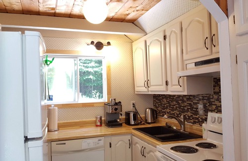 Orford Ski Chalet | Chalet next to Parc National in Orford