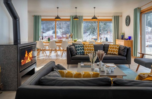 Samoens Ski Chalet | Chalet Nordchamp - alpine retreat with spa - OVO Network