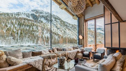 Le Fornet Ski Chalet | Chalet Orca, Val d'Isère - 14 pers - 420m2