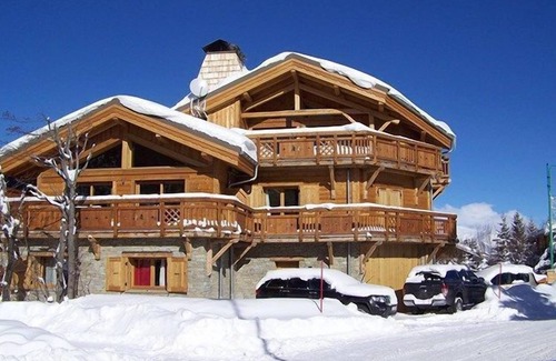 Mont-de-Lans Ski Chalet | Chalet PRIVÉ, proche des pistes, terrasse privée