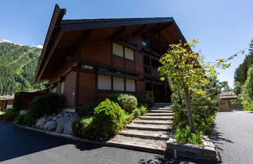 Chamonix-Mont-Blanc Apartment | Chalet Résidence Chantey Mourry 1 - Happy Rentals