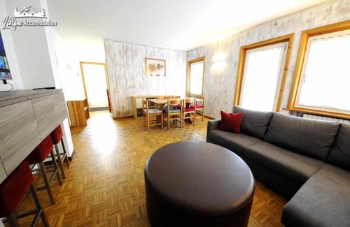 Teola Apartment | Chalet Rododendro Forést by Livigno Accomodation
