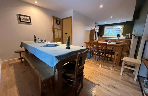 Les Varcins Ski Chalet | Chalet Saint Martin de Belleville - La Combe 73440 - 16 sleeps