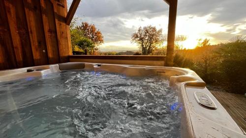 Fichous-Riumayou House | Chalet-studio Bien-Hetre