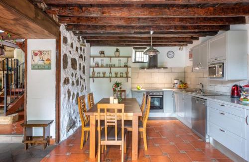 La Orotava Ski Chalet | Chalet Villa Torrita by Interhome