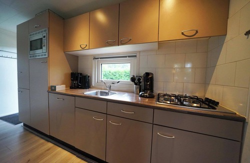 Velsen-Zuid House | Chalet with 2 bedrooms and a terrace
