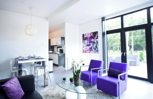 Velsen-Zuid Ski Chalet | Chalet with 2 bedrooms and a terrace