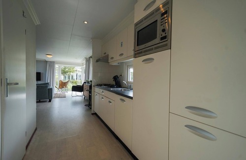 Breskens House | Chalet with 2 bedrooms and a terrace