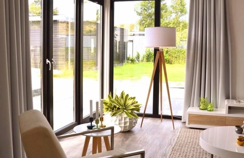 Breskens House | Chalet with 2 bedrooms and a terrace