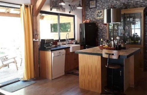 Roquemaure Ski Chalet | Chalet with pool between Orange Avignon Chateauneuf du pape.