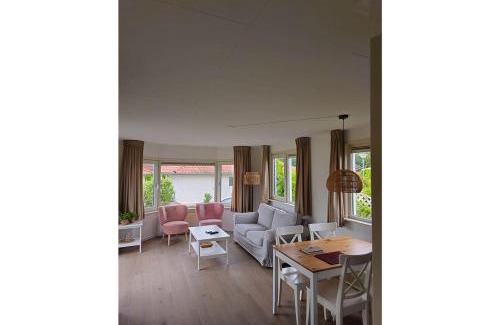 Sint-Annaland Ski Chalet | Chaletparc Krabbenkreek Zeeland - Chalet 110