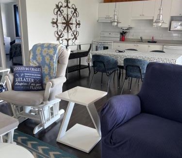 Saint-Jean-de-l'lle-d'Orleans Ski Chalet | Chalets Plage St-Jean 2