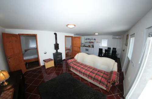 Vojvodina House | Chalets & Rooms Čarda Šebešfok