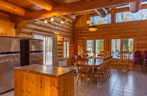 Chambord Cottage | Chalets & Spa Lac Saint-Jean