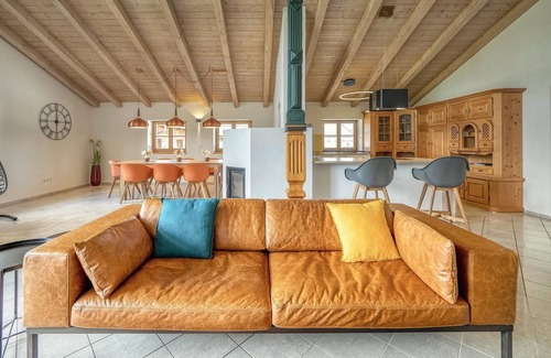 Schoenau am Koenigssee Apartment | Chaletwohnung Weitblick mit Wellnessbereich