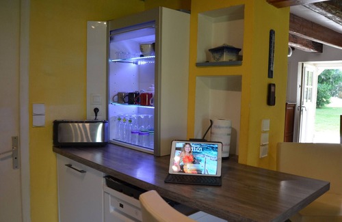 Saint-Pal-De-Mons Cottage | Chaleureuse ferme rénovée avec jardin clos, près de Lyon et St Etienne, idéale pour familles et télétravail