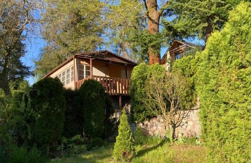 Miskovice House | Chaloupka ve skalách u rybníka na úchvatné stezce z Kutné Hory do historického Malešova
