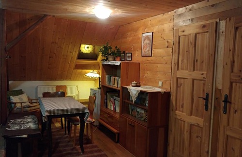 Nova Pec House | Chalupa pod jasanem