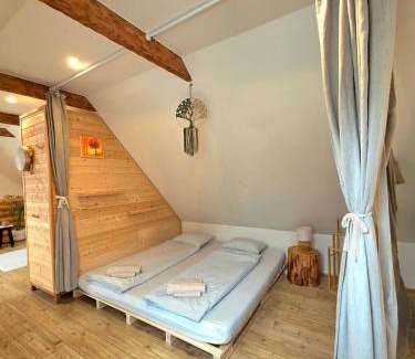 Slovec House | Chalupa u Jezírka ve Střihově