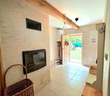 Slovec House | Chalupa u Jezírka ve Střihově