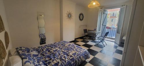 Port-la-Nouvelle Hotel | Chambre 1 - avec grande terrasse