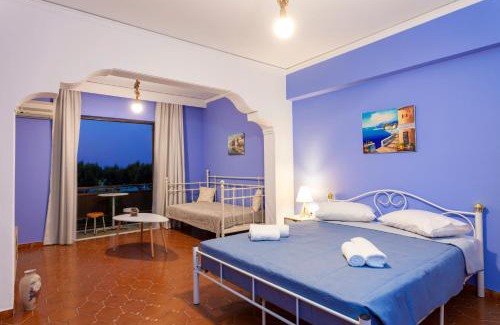 Ialyssos Apartment | CHAMBRE BLEUE