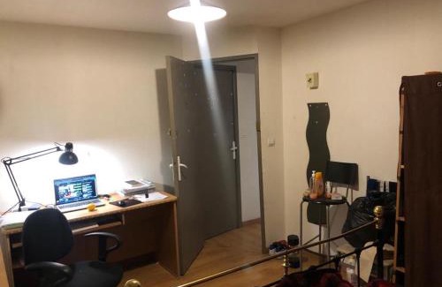 Charleville-Mezieres House | Chambre calme dans une colocation de 5 personnes