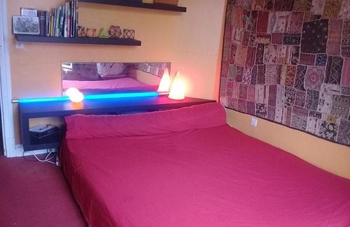 Clignancourt House | Chambre dans un quartier exotique