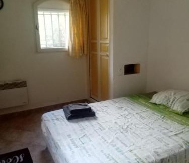 Grasse House | chambre indépendante avec salle de bains privative