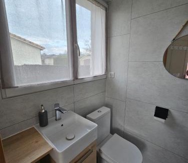 Montauban Bed & Breakfast | Chambre indépendante, privée climatisée avec parking
