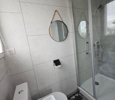 Montauban Bed & Breakfast | Chambre indépendante, privée climatisée avec parking