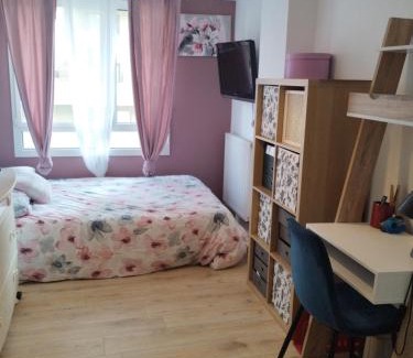 Plaine de Baud House | Chambre POUR FEMME