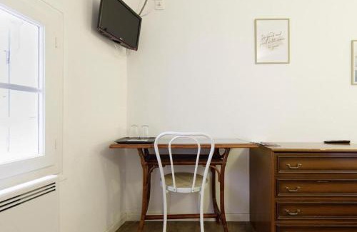 Gaillac Apartment | Chambre Saint Pierre - Hypercentre