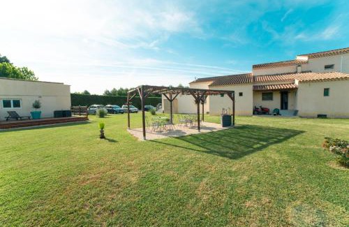 Pernes-les-Fontaines House | Chambres d'hôtes Le Saint Victor - Provence, Vaucluse